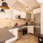 Magnolias- With Private Pool & Bbq Apartament *