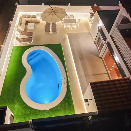 Magnolias- With Private Pool & Bbq Corralejo