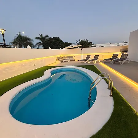 Magnolias -villa Adosada Con Piscina Privada.