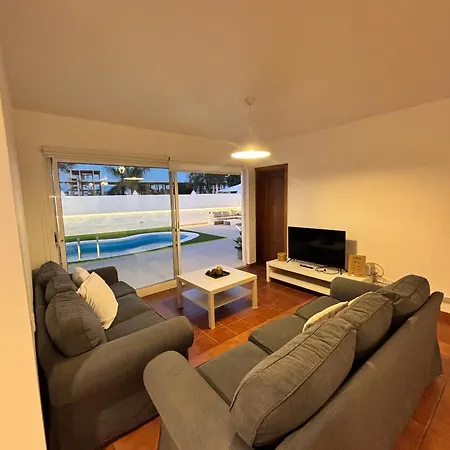 Apartmán Magnolias -villa Adosada Con Piscina Privada. Corralejo