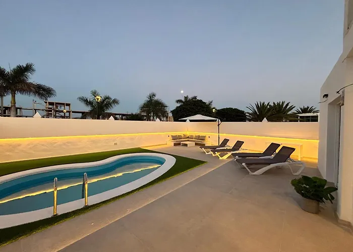 Lägenhet Magnolias -villa Adosada Con Piscina Privada. Corralejo