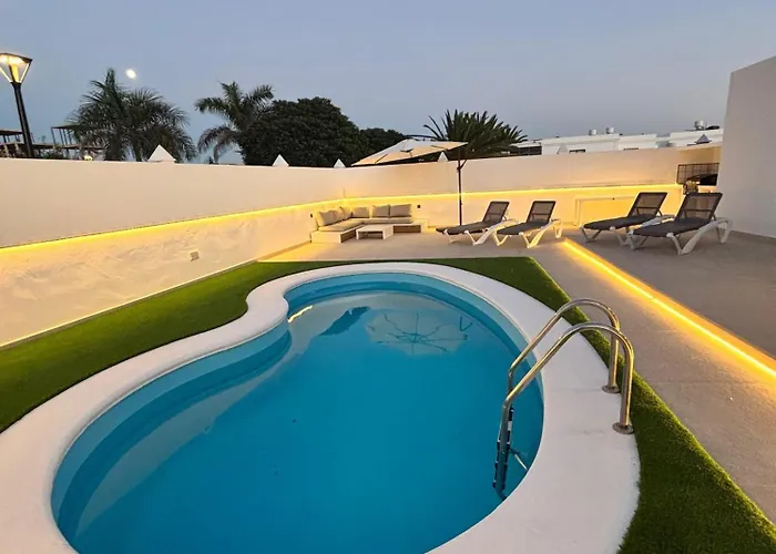 Magnolias -villa Adosada Con Piscina Privada.