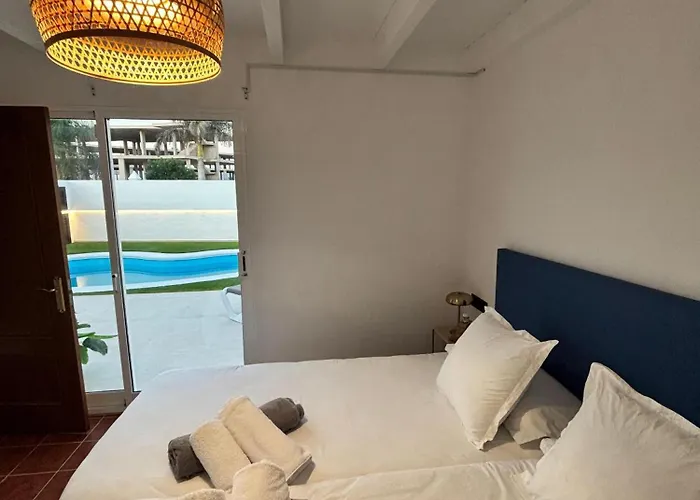 Magnolias -villa Adosada Con Piscina Privada. Lägenhet *